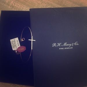 Real Diamonds Cross Bracelet NWT